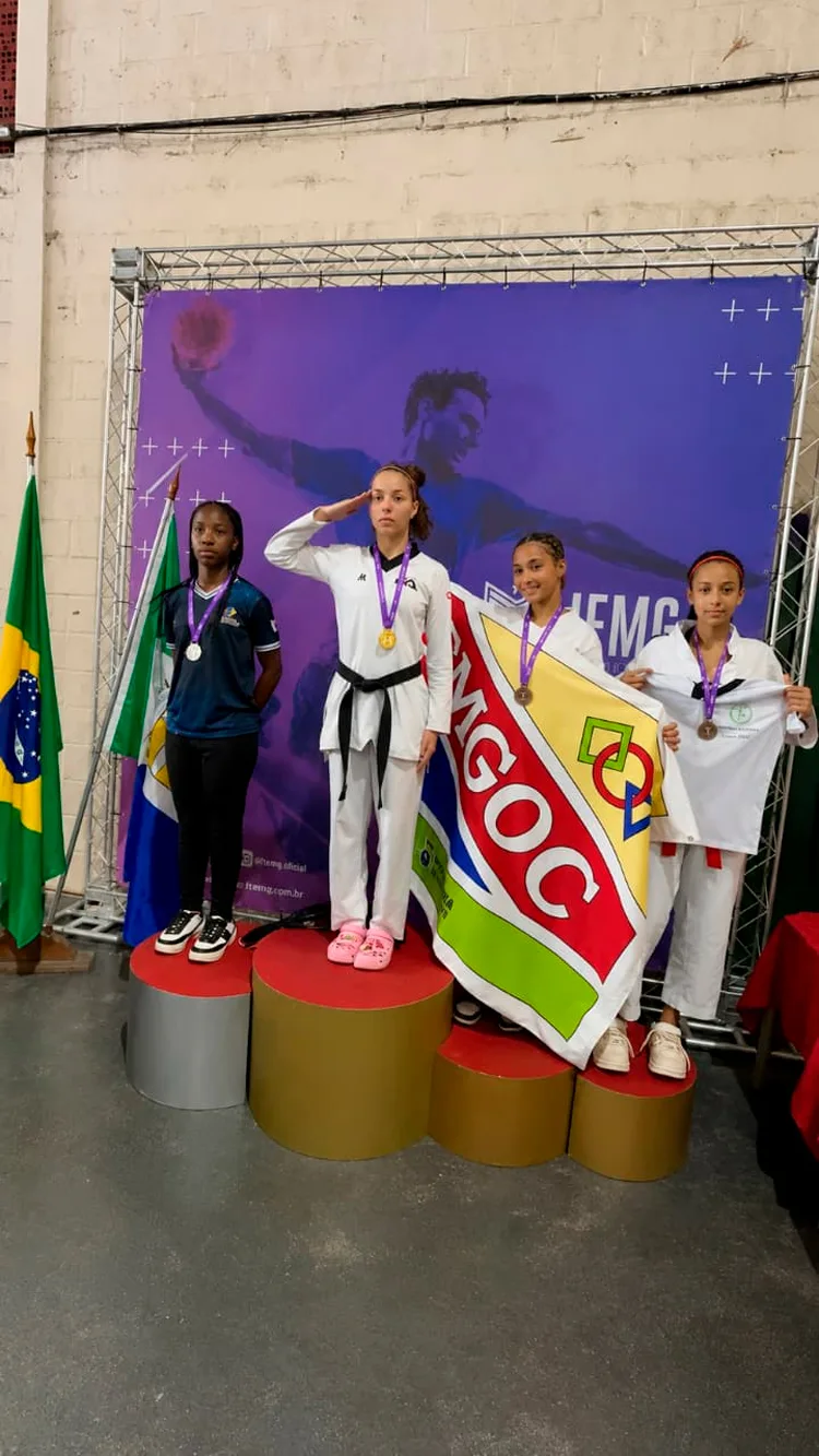 Sete Lagoas conquista vice-campeonato geral no Taekwondo dos Jogos Escolares de Minas Gerais