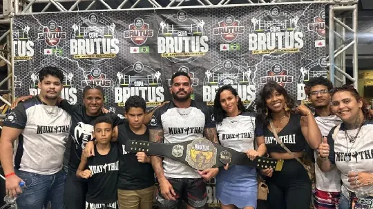 Lutador de Sete Lagoas vence invicto a 7ª Copa Brutus, em Contagem