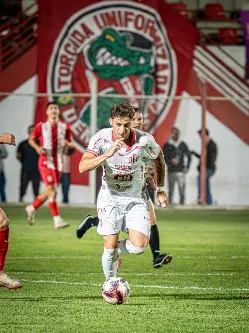 Democrata vence o Villa Nova no primeiro jogo da final do Módulo II