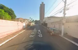 Carro da Prefeitura de Sete Lagoas se envolve em batida no Centro da cidade