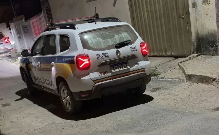 Jovem de 26 anos é morto a tiros dentro de casa no Planalto, em Sete Lagoas; dois suspeitos são detidos