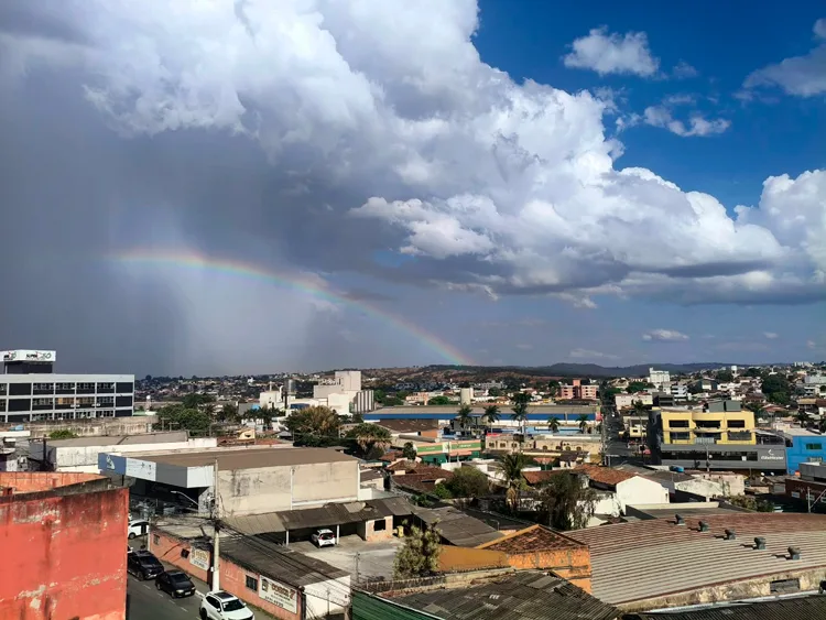 Inmet emite alerta amarelo de tempestade com risco de granizo em Sete Lagoas e região