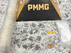 Polícia apreende drogas durante monitoramento no bairro Alvorada, em Sete Lagoas