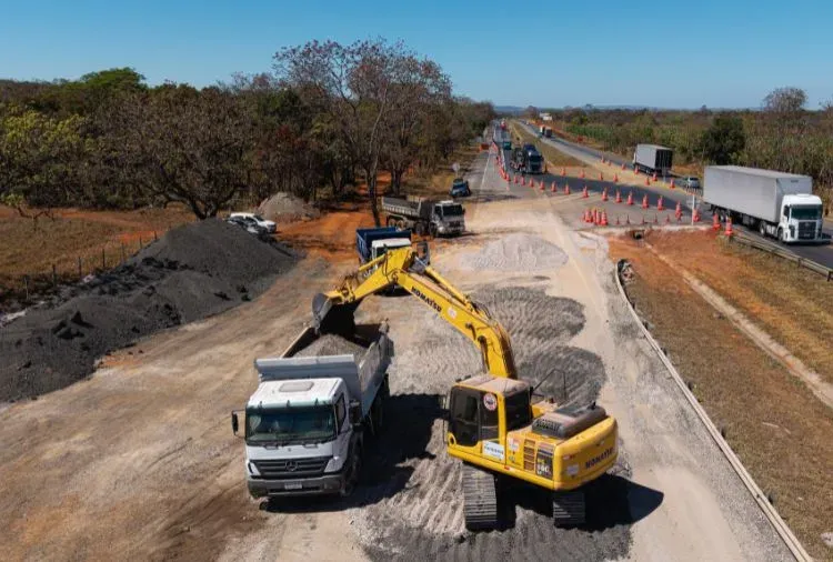 BR-040 recebe obras de manutenção nesta semana; Via Cristais pede atenção redobrada dos motoristas