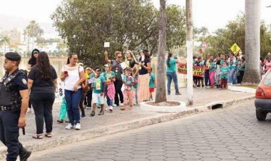 Dia Internacional do Pedestre: Sete Lagoas realiza caminhada de conscientização sobre trânsito