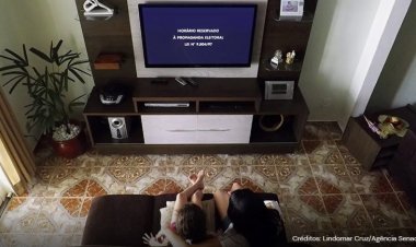 Horário eleitoral na TV e no rádio começa nesta sexta-feira; veja ordem dos partidos e regras