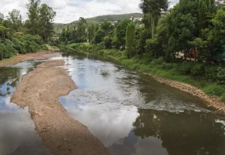 Rio das Velhas tem baixa vazão e entra em estado de alerta