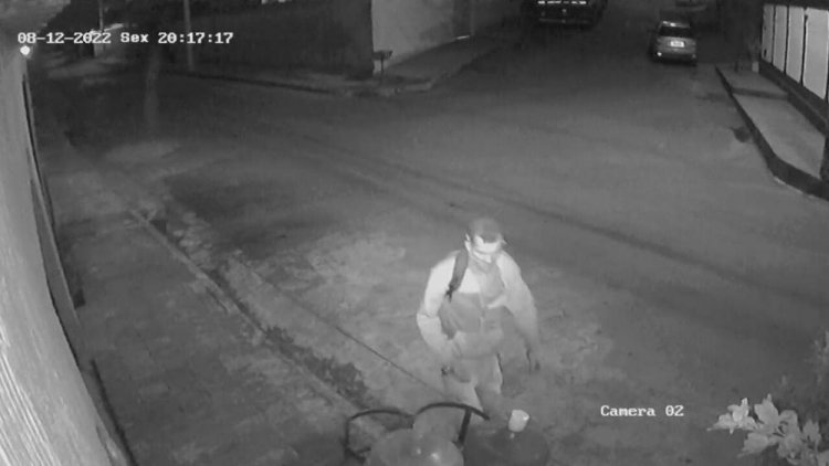 Botijão de gás é furtado da motocicleta de entregador, no bairro Interlagos em Sete Lagoas