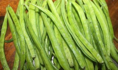 Homem é preso acusado de pintar feijão para enganar consumidores de feira no RJ