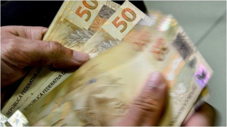 Salário mínimo pode chegar a R$ 1.302 no ano que vem
