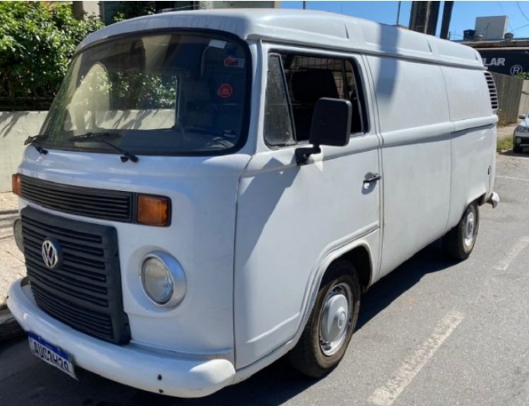 Kombi de entregador de ovos é furtada no Centro de Sete Lagoas