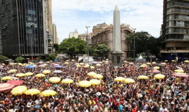 Após 2 anos sem folia, Prefeitura de BH abre inscrições para blocos de rua do Carnaval 2023