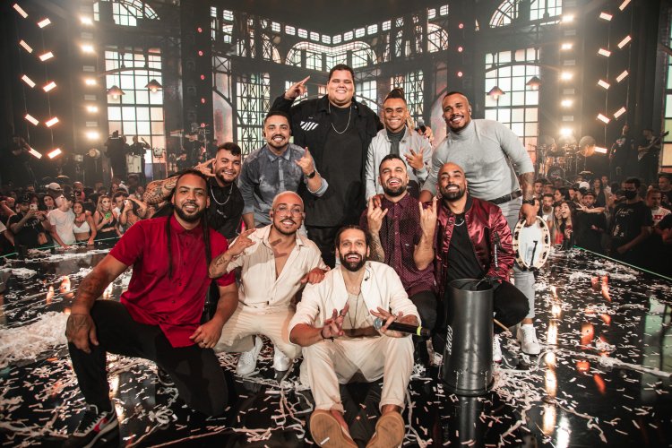 Akatu ultrapassa os 7 milhões de views na música "Ela É Quem Escolhe" em parceria com o Menos é Mais