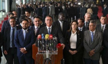 Bolsonaro se pronuncia pela primeira vez após derrota para Lula