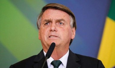 Bolsonaro entra com ação no TSE pedindo anulação dos votos de 250 mil urnas