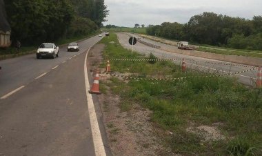 Corpo de recém-nascido é encontrado sem perna, braço e genitália em rodovia de Minas Gerais