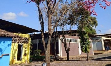 População em situação de rua recebe corte de cabelo e barba de alunos do CRAMAM em Sete Lagoas