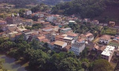 Idosa morre arrastada por enxurrada ao voltar de novena no interior de Minas