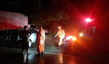 Policial militar morre após bater carro em caminhão na BR-458, em MG