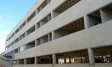 Deputado Douglas Melo anuncia a homologação da empresa vencedora que irá concluir as obras do Hospital Regional