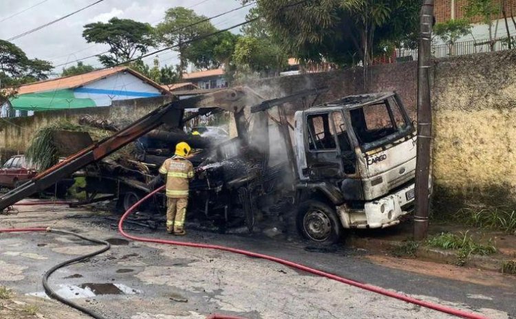 Motorista morre eletrocutado após caminhão munck atingir rede elétrica em Belo Horizonte