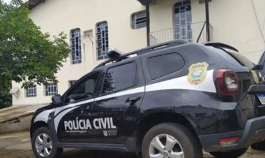 Homem mata amigo para evitar que companheira soubesse que ele estava “mexendo com mulheres na rua”