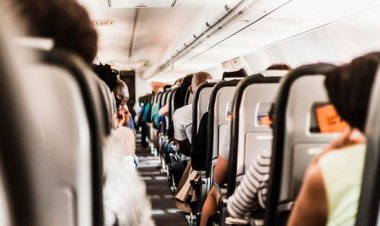 Companhia aérea é condenada a indenizar passageiro por prática ilegal de overbooking