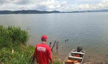 Jovem vai pescar em represa e morre afogado após barco virar