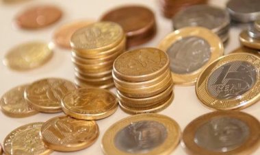 Aluna vai ganhar R$ 5 mil após engolir moeda e escola mandar beber água