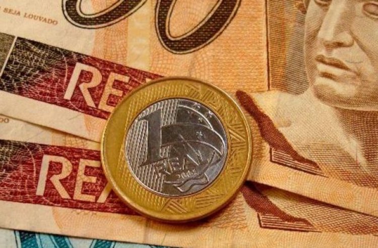 Economia: impostos pagos por brasileiros em 2022 passam de R$ 2,8 trilhões