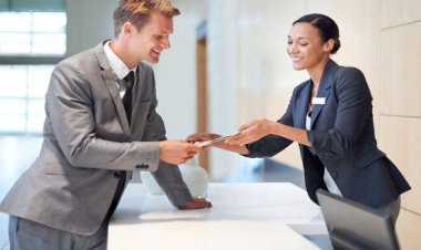 Vaga de emprego para Recepcionista é divulgada em Sete Lagoas