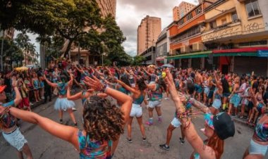 Carnaval BH 2023: receba a programação em tempo real no WhatsApp