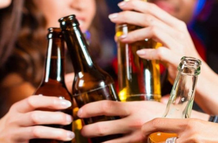 Carnaval 2023: gasto com bebidas alcóolicas será o principal para os foliões