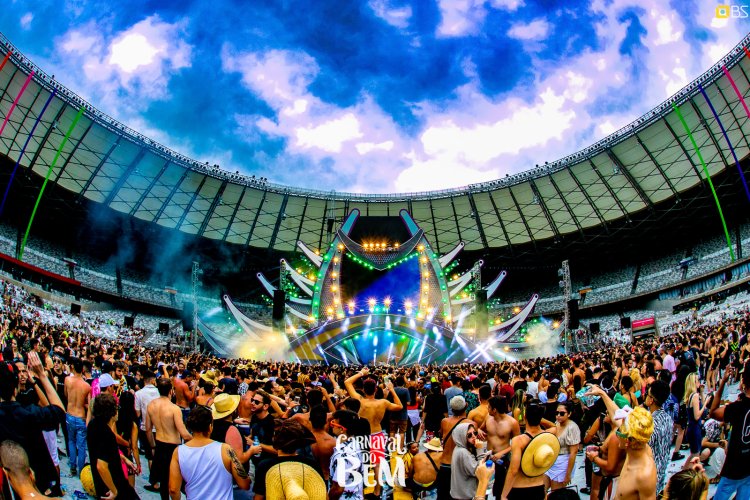 Carnaval do BEM: DJs nacionais e internacionais agitam o gramado do Mineirão neste domingo