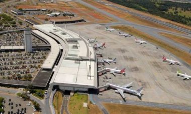 Anvisa: máscaras não são mais obrigatórias em aeroportos e aviões