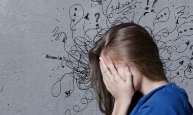 Atenção, pais! Ansiedade atormenta cada vez mais adolescentes, e um dos motivos é a rede social