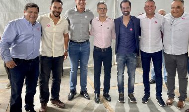 Deputado Douglas Melo acompanha Governador Romeu Zema em anúncio de início da obra de pavimentação da rodovia MG-060, entre Papagaios e Pompéu