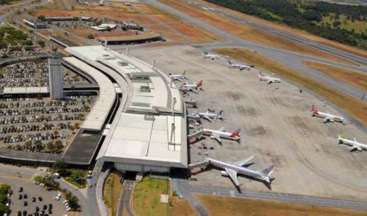 Anvisa: máscaras não são mais obrigatórias em aeroportos e aviões