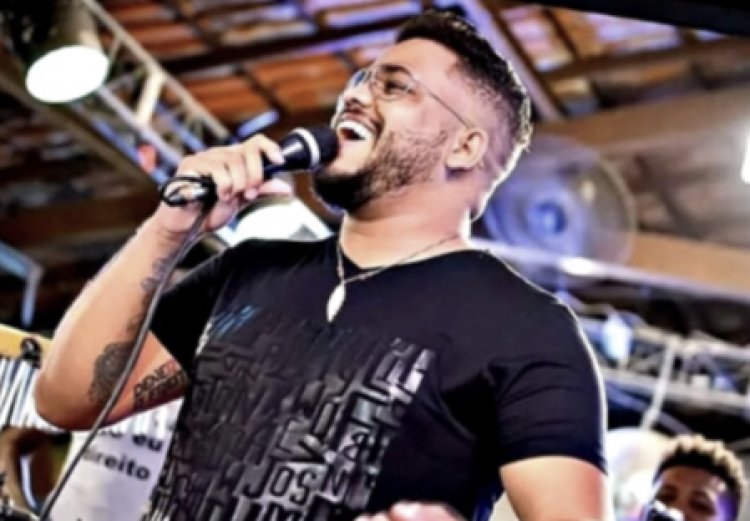 O SeteLagoano Dener Freitas Rocha (Dener D'Freitas) 31 anos se destaca nos bares no Paraná