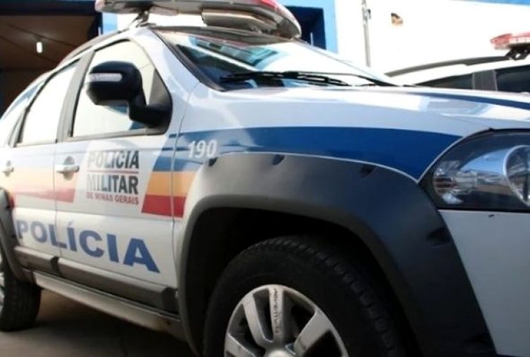 PM encontra armas e drogas durante mandado de busca e apreensão em Sete Lagoas
