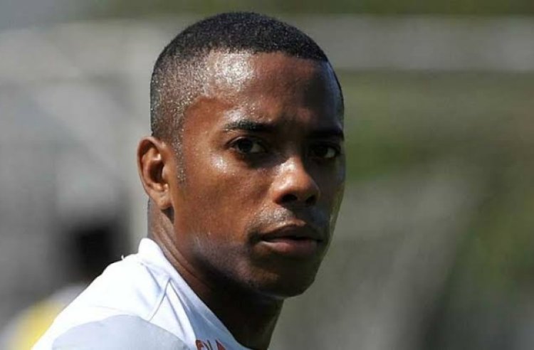 Caso estupro: STJ ordena apreensão do passaporte de Robinho