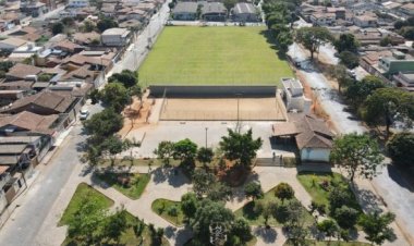 Prefeitura prepara grande festa para inaugurar campo e praça no Montreal nesta sexta-feira