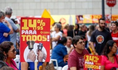 Professores fazem paralisação nacional nesta quarta-feira (26); veja mais informações