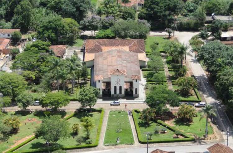 Funilândia: homem tenta intervir em briga generalizada e é ameaçado: 'vai ter morte aqui'