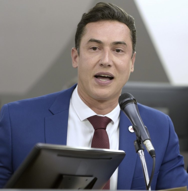 Deputado Douglas Melo anuncia número de assinaturas suficientes para abertura de Frente Parlamentar em Defesa do Rodeio