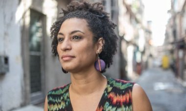 Ailton Barros, preso em operação contra vacinação falsa, diz saber quem mandou matar Marielle Franco