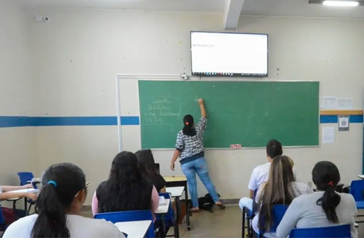 Governo de Minas convoca 1.000 excedentes aprovados em concurso da Educação