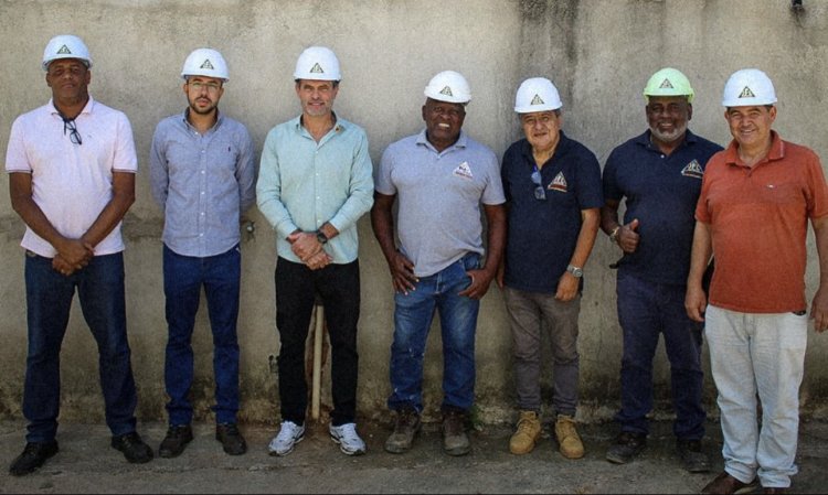 Prefeito Municipal de Sete Lagoas atende requerimento do Vereador Janderson Avelar e retoma obras da creche do Bairro Dona Dora.