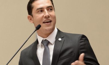 Deputado Douglas Melo cobra que empresa responsável pela concessão assuma a manutenção da MG-424