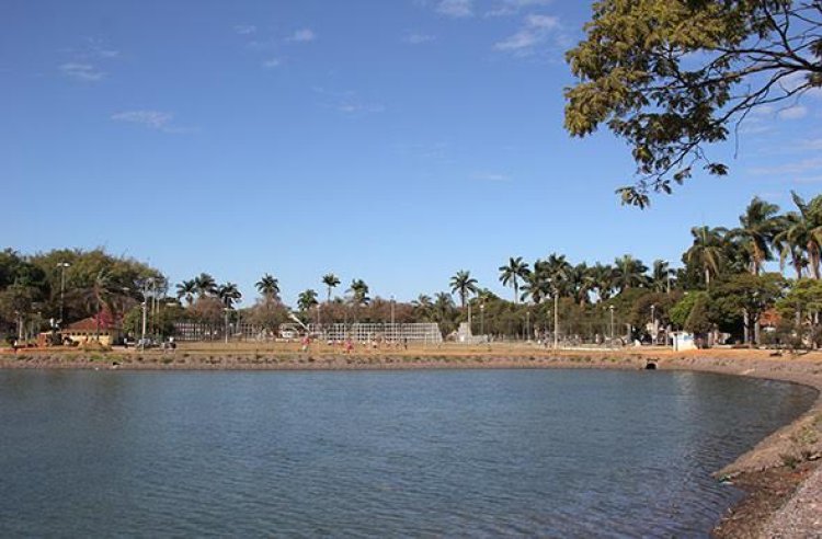 Clima quente e seco em Sete Lagoas nesta quinta-feira: Sem previsão de chuva